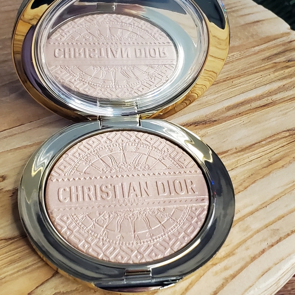Christian Dior Forever Couture Luminizer Highlighter - Limited Edition - Picture 4 of 5